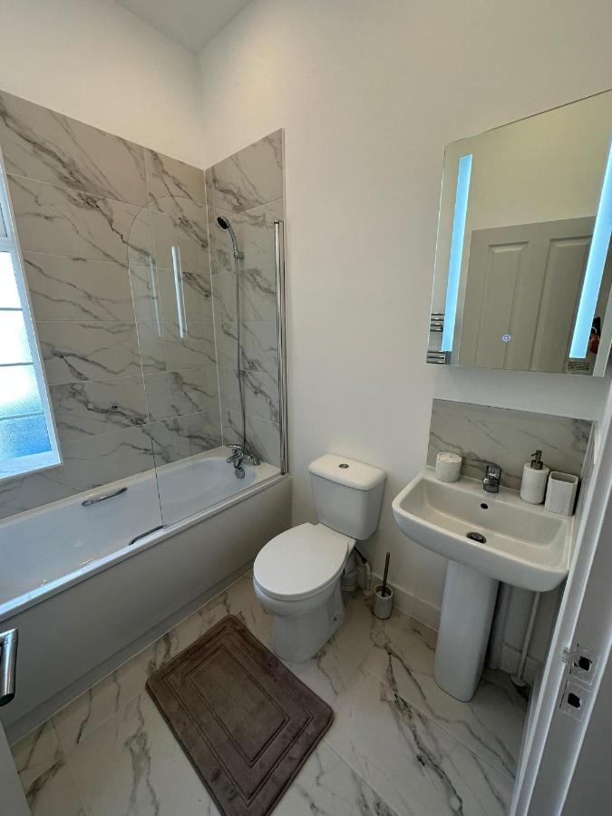 The Walworth Retreat- Cozy Flats In London Apartment Екстериор снимка
